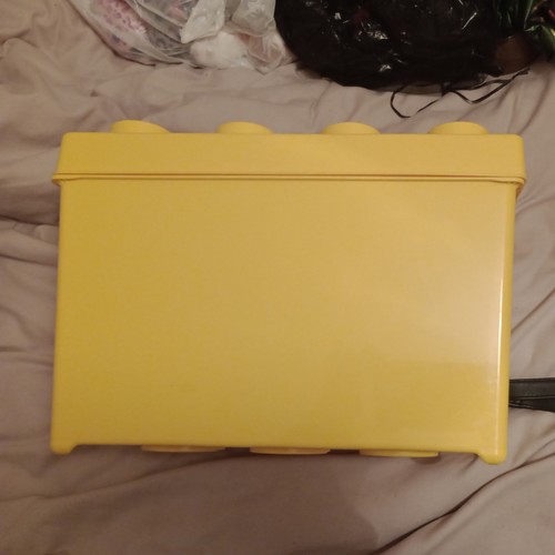 Lego large yellow - lego,