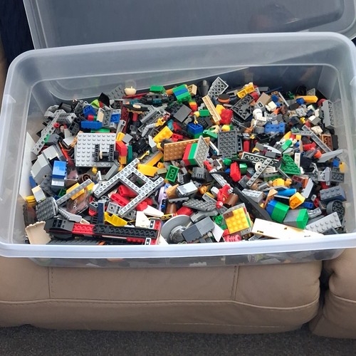 Lego bulk lot assorted bricks - lot,