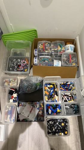 Huge amount lego bricks - huge,